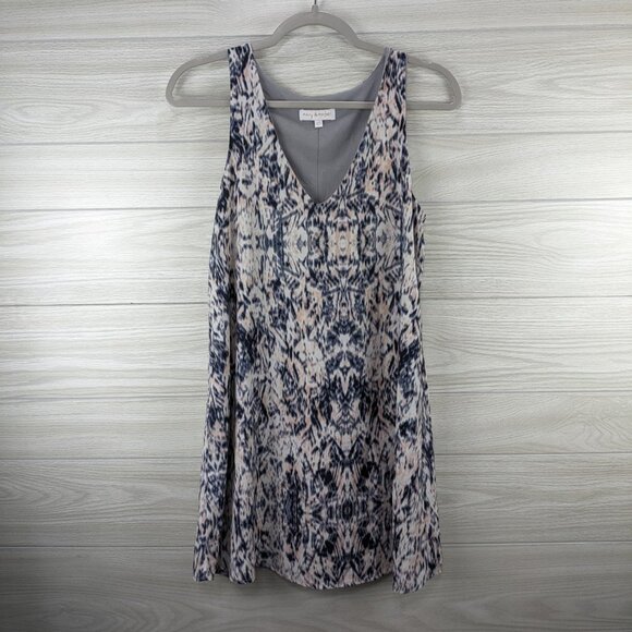 Mary & Mabel Sleeveless Shift Dress - Picture 1 of 7